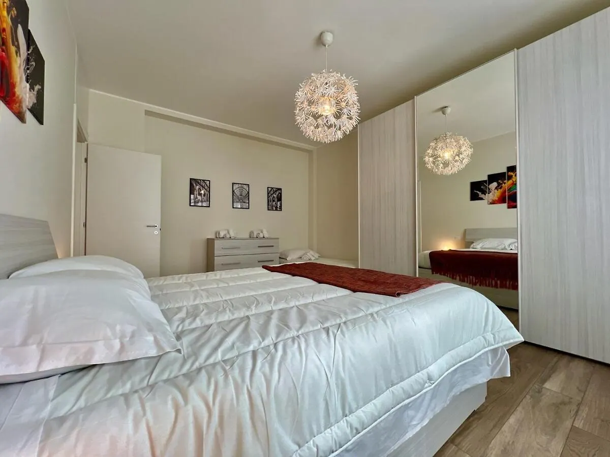 25 Minutes Milano Duomo Elegant Apartment Center Sesto Sesto San Giovanni